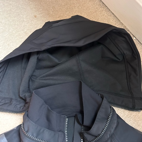 Lululemon winter running jacket - Picture 2 of 6